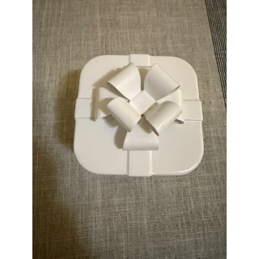 PartyLite Present Jar Candle w/ Lid & Box | Coconut Cove | Burned - Picture 5 of 7